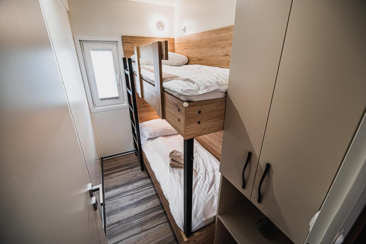 Premium Mobile Homes With Thermal Riviera Tickets Catez ob Savi Kültér fotó