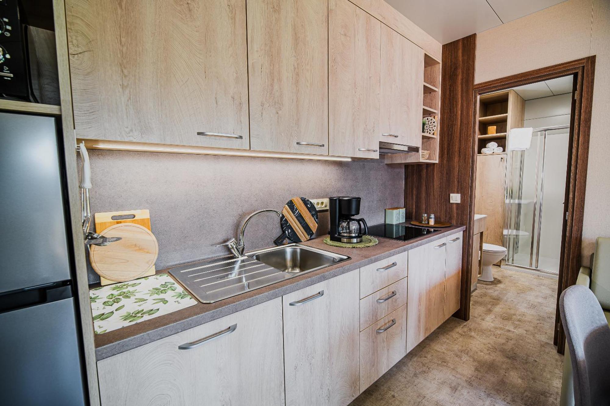 Premium Mobile Homes With Thermal Riviera Tickets Catez ob Savi Kültér fotó