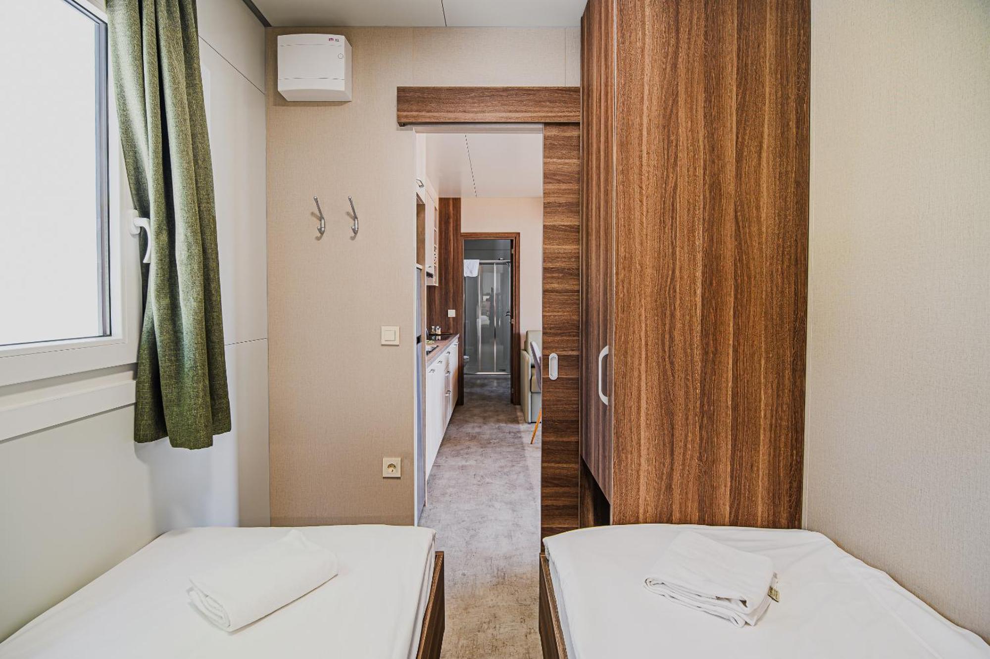 Premium Mobile Homes With Thermal Riviera Tickets Catez ob Savi Kültér fotó