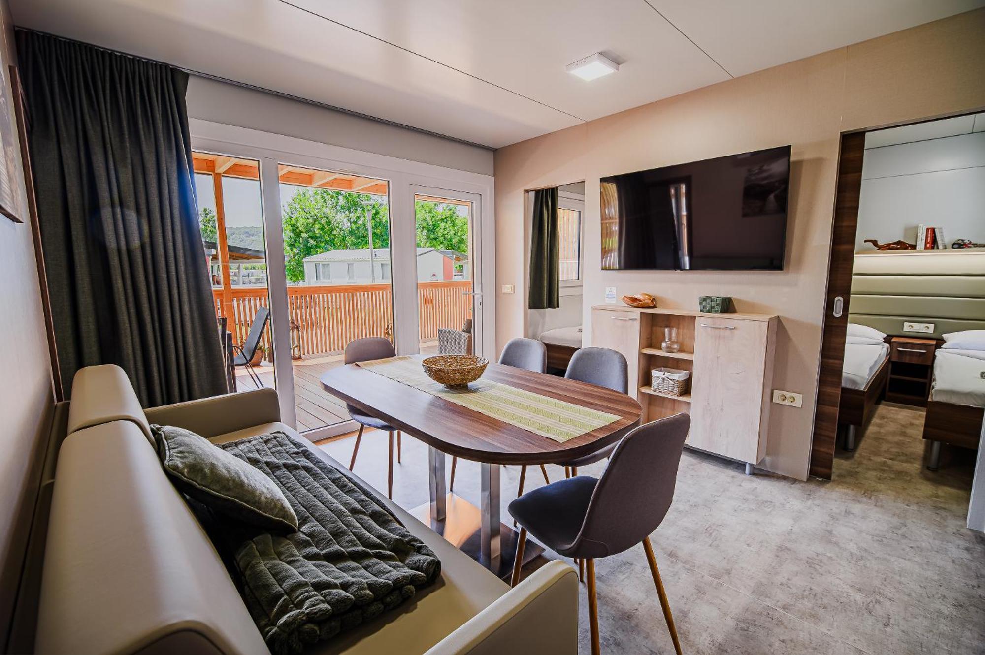 Premium Mobile Homes With Thermal Riviera Tickets Catez ob Savi Kültér fotó