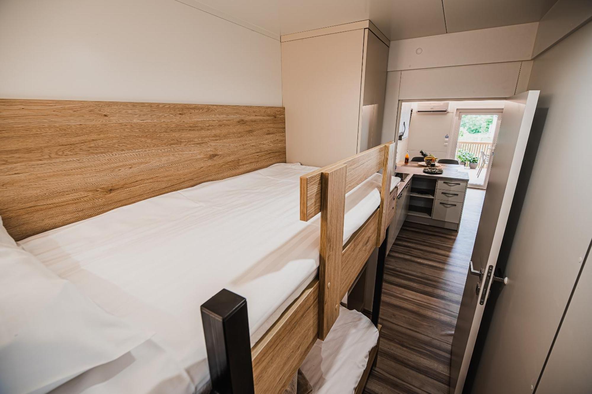 Premium Mobile Homes With Thermal Riviera Tickets Catez ob Savi Kültér fotó